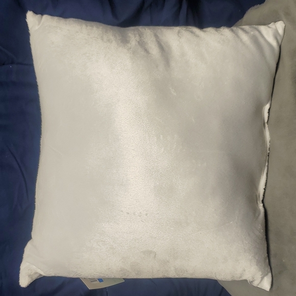 BNWT Throw pillow: "Take Time To Make Your Soul Happy" - Picture 2 of 4